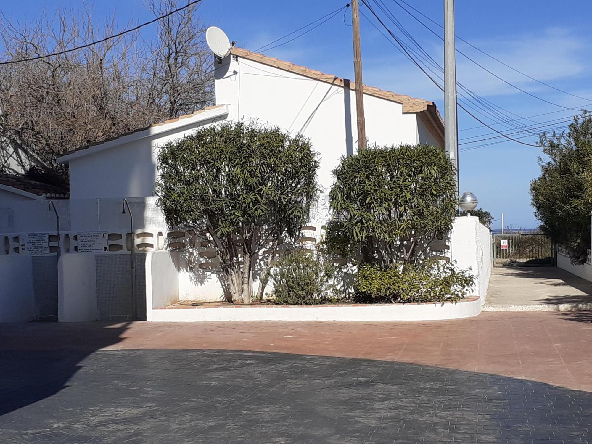 Oasis Apartments playa albaranas Denia Bagian luar foto