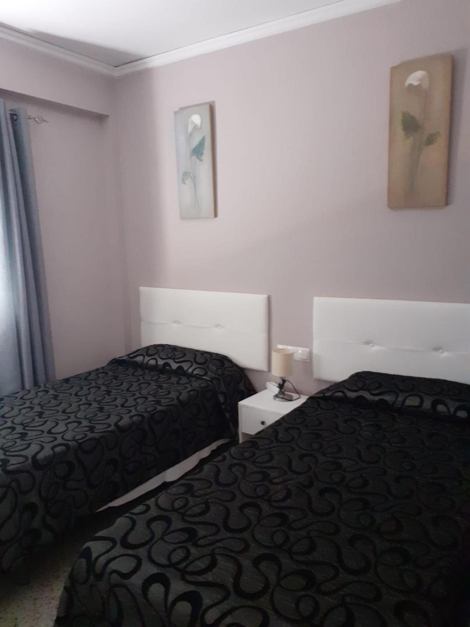 Oasis Apartments playa albaranas Denia Bagian luar foto